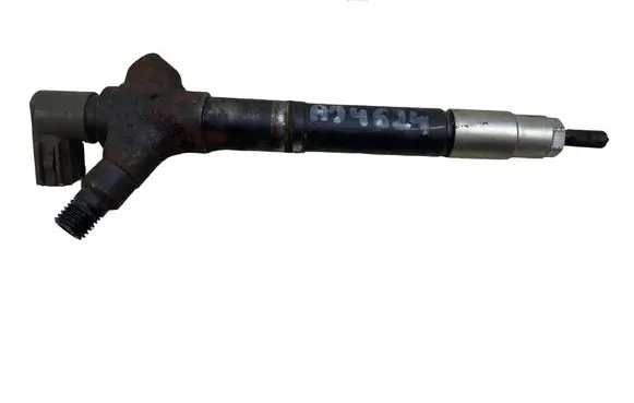 Toyota Avensis T270 Fuel injector 236700R090