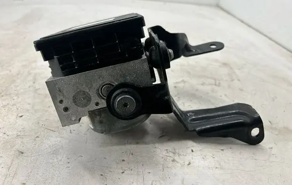 Ford Bronco ABS Pump LX6C2C219KE 10932027600186 10063330021