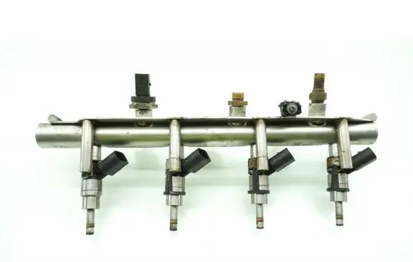 Audi A3 S3 A3 Sportback 8P Fuel injector 06E906036F