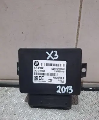 BMW 5 F10 F11 Hand brake control module 23122010