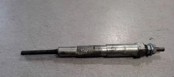Mazda 626 Glow plug PZ-704 PZ704