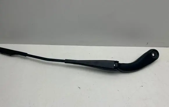 BMW 4 F32 F33 Front wiper blade arm 7297557