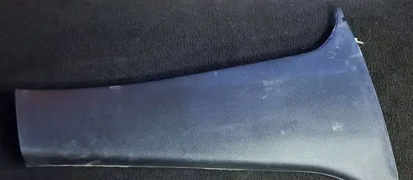 Subaru Legacy (B) pillar trim (bottom)