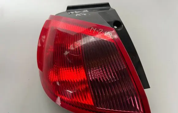 Mitsubishi Colt Rear/tail lights MR957365 27850102
