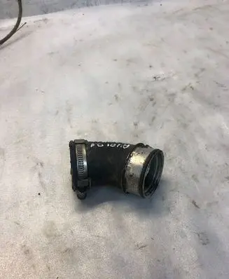 Audi Q7 4L Intercooler hose/pipe