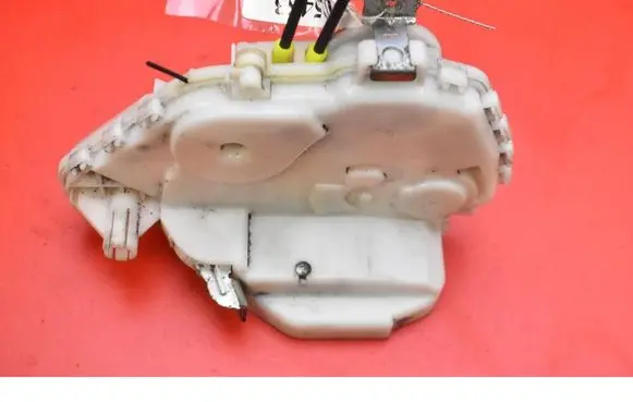 Honda Civic IX Front door lock 72151-SMR-G0-LH-