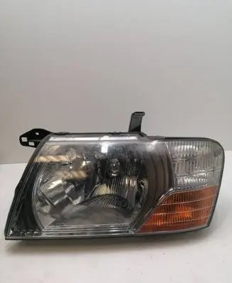 Mitsubishi Pajero Headlight/headlamp 10087420