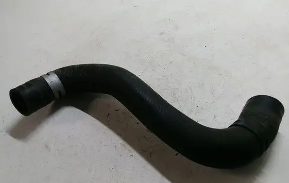 Toyota Land Cruiser (J150) Engine coolant pipe/hose