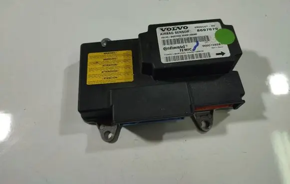 Volvo S40 Airbag control unit/module 8697679