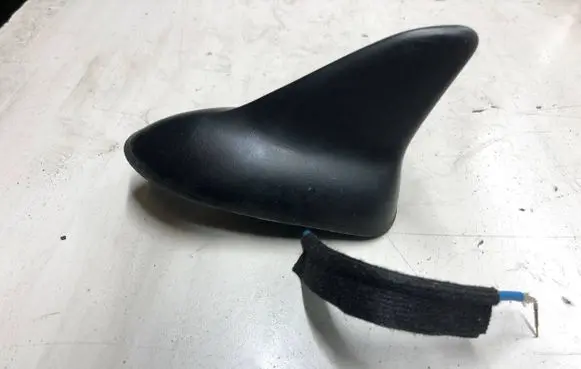 Opel Astra K Aerial GPS antenna 13383704 61162150000 7410300000000K