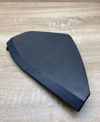 Mercedes-Benz E W211 Dashboard side end trim 2116800378 T0013783