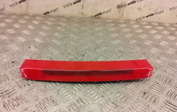 Opel Insignia A Third/center stoplight 13226860