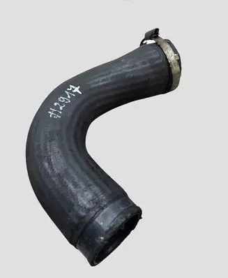 Skoda Superb B6 (3T) Intercooler hose/pipe