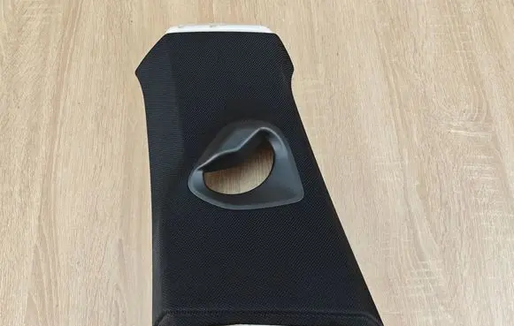 BMW 8 G16 (C) pillar trim 7470685 5A0F0A1