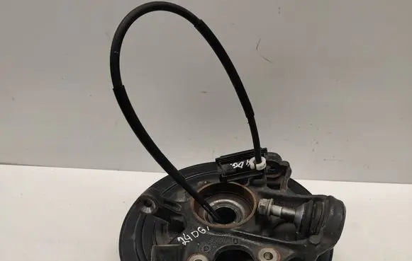 Dodge Durango III Rear wheel hub 04877112AC