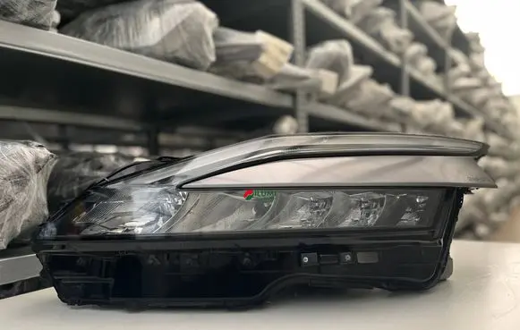 Nissan Qashqai Headlight/headlamp 1008D02G