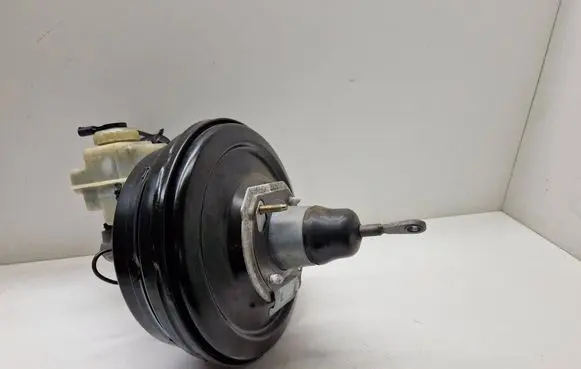 BMW 5 E39 Brake booster 1165055 LSC145T 32481478