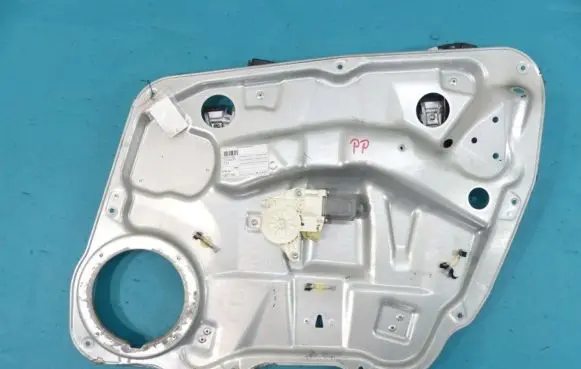 Front door window regulator with motor