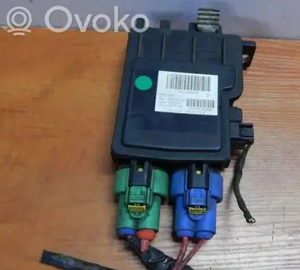 Renault Laguna III Power management control unit 243800002R 200907141545 PRT02010