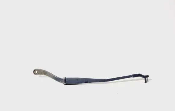 Mercedes-Benz C W204 Front wiper blade arm A2048200044