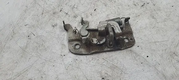 Mitsubishi Lancer X Engine bonnet/hood lock/catch