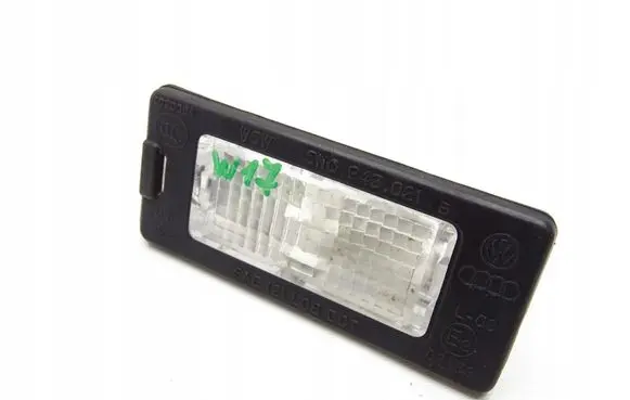 Skoda Octavia Mk3 (5E) Number plate light 5N0943021B