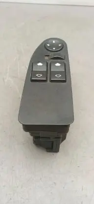 BMW 5 E39 Electric window control switch 8368967 064439 9640