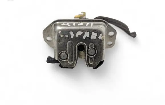 Chevrolet Spark Tailgate/trunk/boot lock/catch/latch 42705116