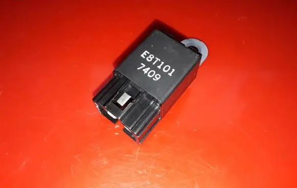 Mitsubishi Pajero Other relay E8T101 7409