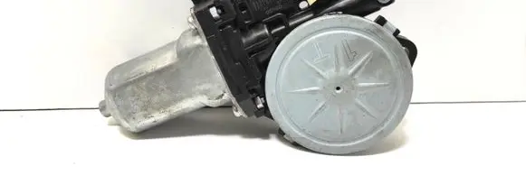 Suzuki SX4 Rear door window regulator motor 8356079J00