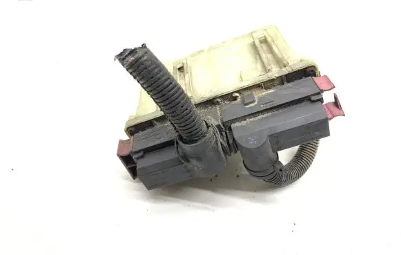 Opel Astra G Coolant fan relay 9685401 9685371