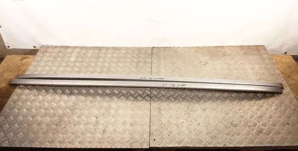 KIA Sorento Roof bar rail