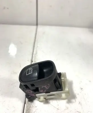 Mercedes-Benz C AMG W203 Electric window control switch A203820021