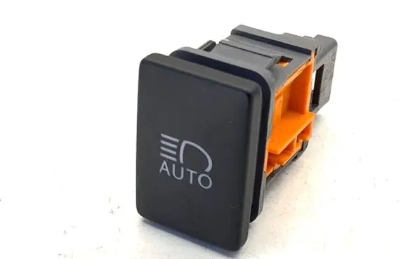 Lexus IS III XE30 Other switches/knobs/shifts 15B550