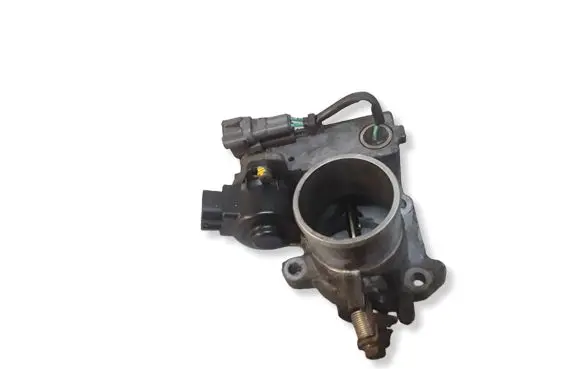 Toyota Avensis T250 Throttle valve 27020
