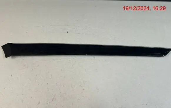 Mercedes-Benz E W212 Front door card panel trim A2127200622