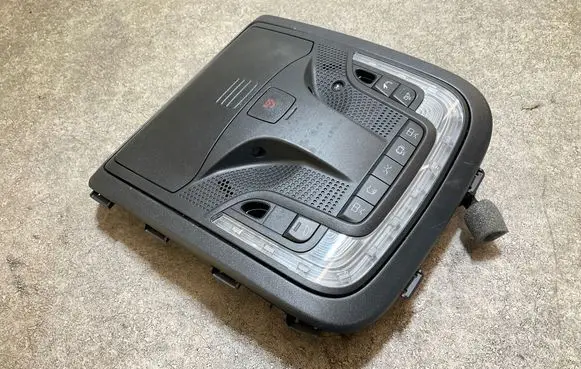 Mercedes-Benz Sprinter W907 W910 Front seat light