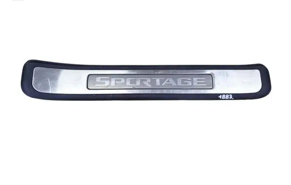 KIA Sportage Rear sill trim cover 858761F000