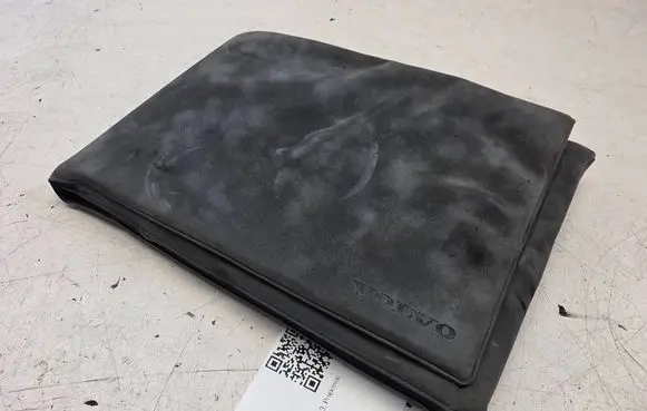 Volvo V70 Owners service history hand book 1234