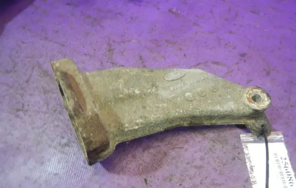 Ford Sierra Engine mounting bracket 85HF6031AA