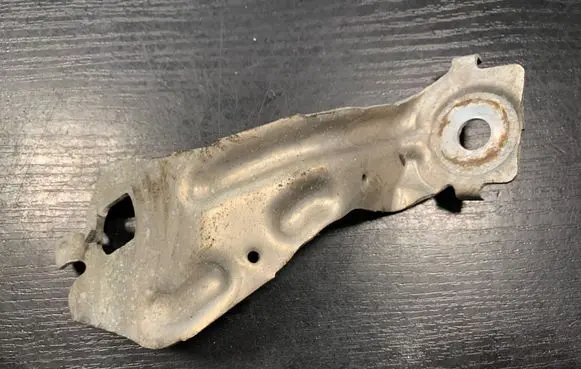 BMW 1 F20 F21 Bracket in trunk/boot 7125441