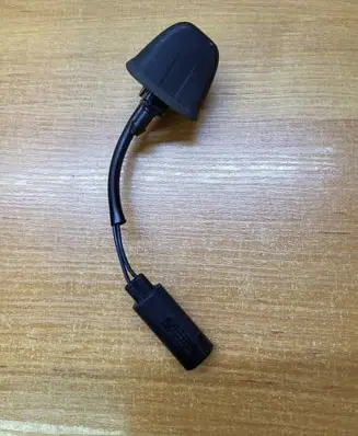 Windshield washer spray nozzle