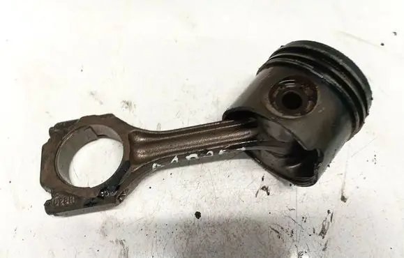 Audi 100 S4 C4 Piston with connecting rod 028H