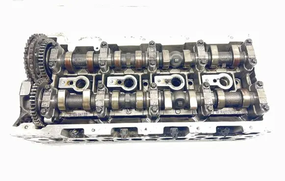 Mercedes-Benz C W204 Engine head A6460100820