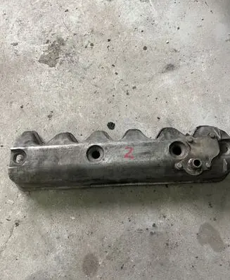 Volkswagen Transporter - Caravelle T4 Rocker cam cover 074103469F