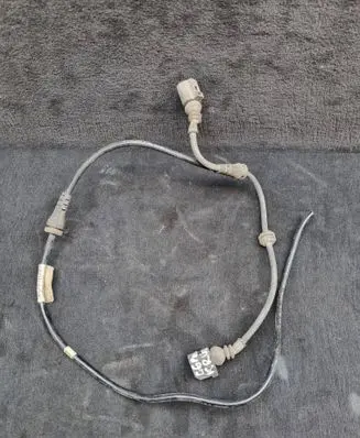 Audi A6 S6 C6 4F Front ABS sensor wiring 4F0972251EA 4F0972252
