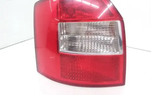 Audi A4 S4 B6 8E 8H Rear/tail lights 8E9945095A