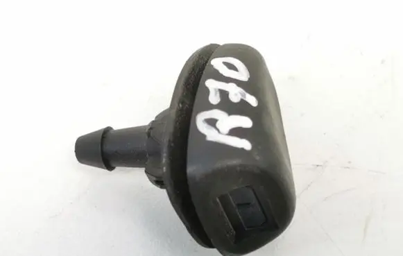 Peugeot 308 Windshield washer spray nozzle 