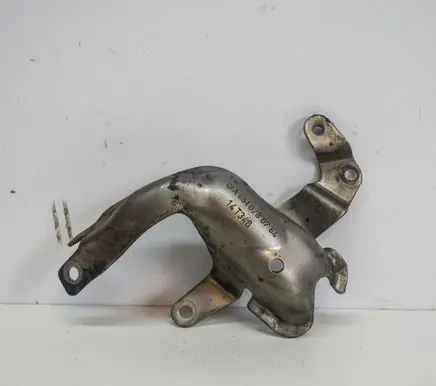 Other engine bay part