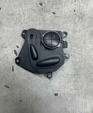 Mercedes-Benz E W211 Seat control switch 2118215179 03464213L